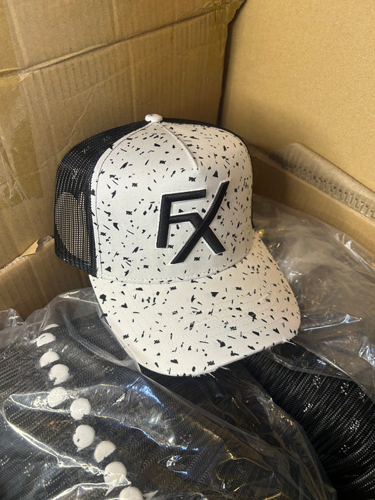WHITE CAMO TRUCKER HAT