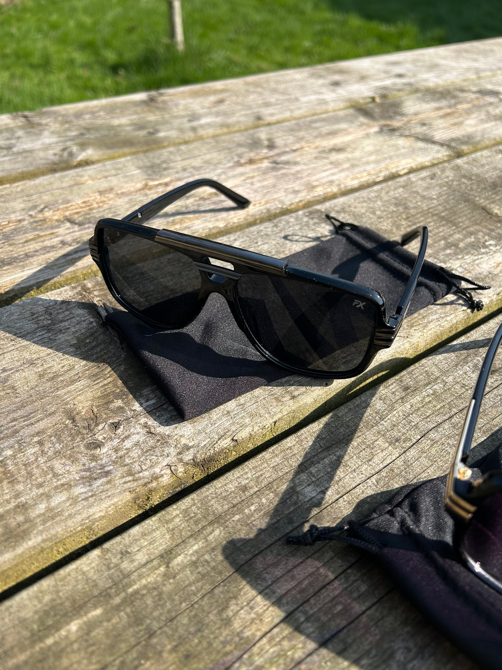 BLACKOUT FX FOUNDERS SUNGLASSES